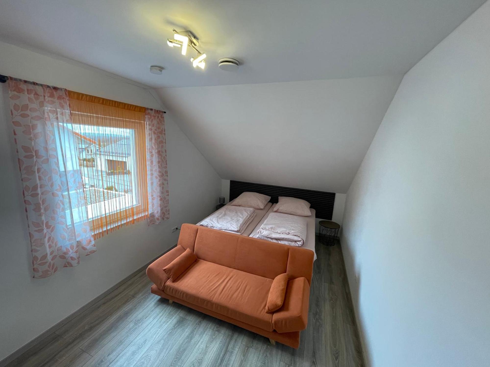 Muenchshofen Apartment
